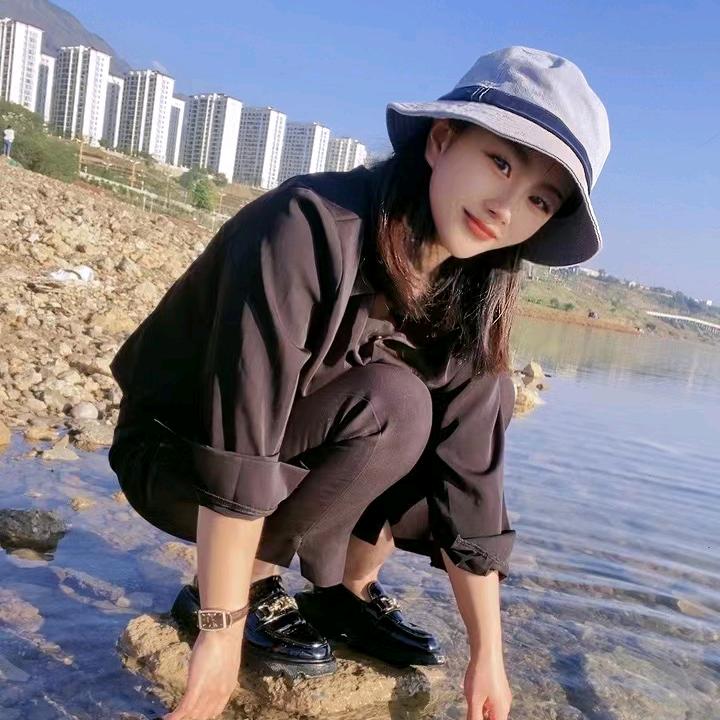 半度微凉