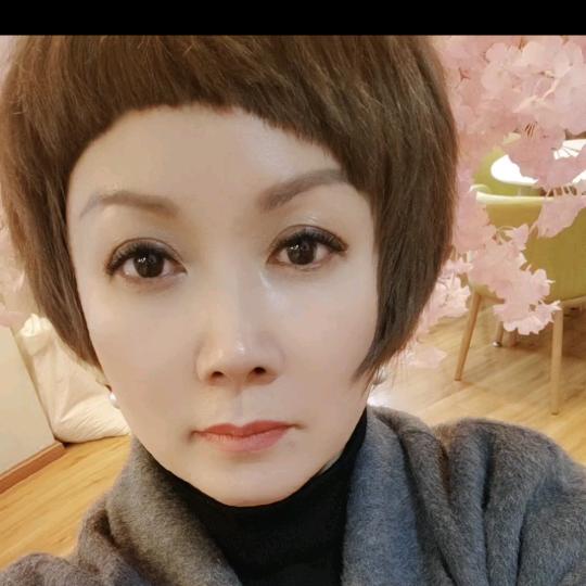 奥丽薇亚：蒋店