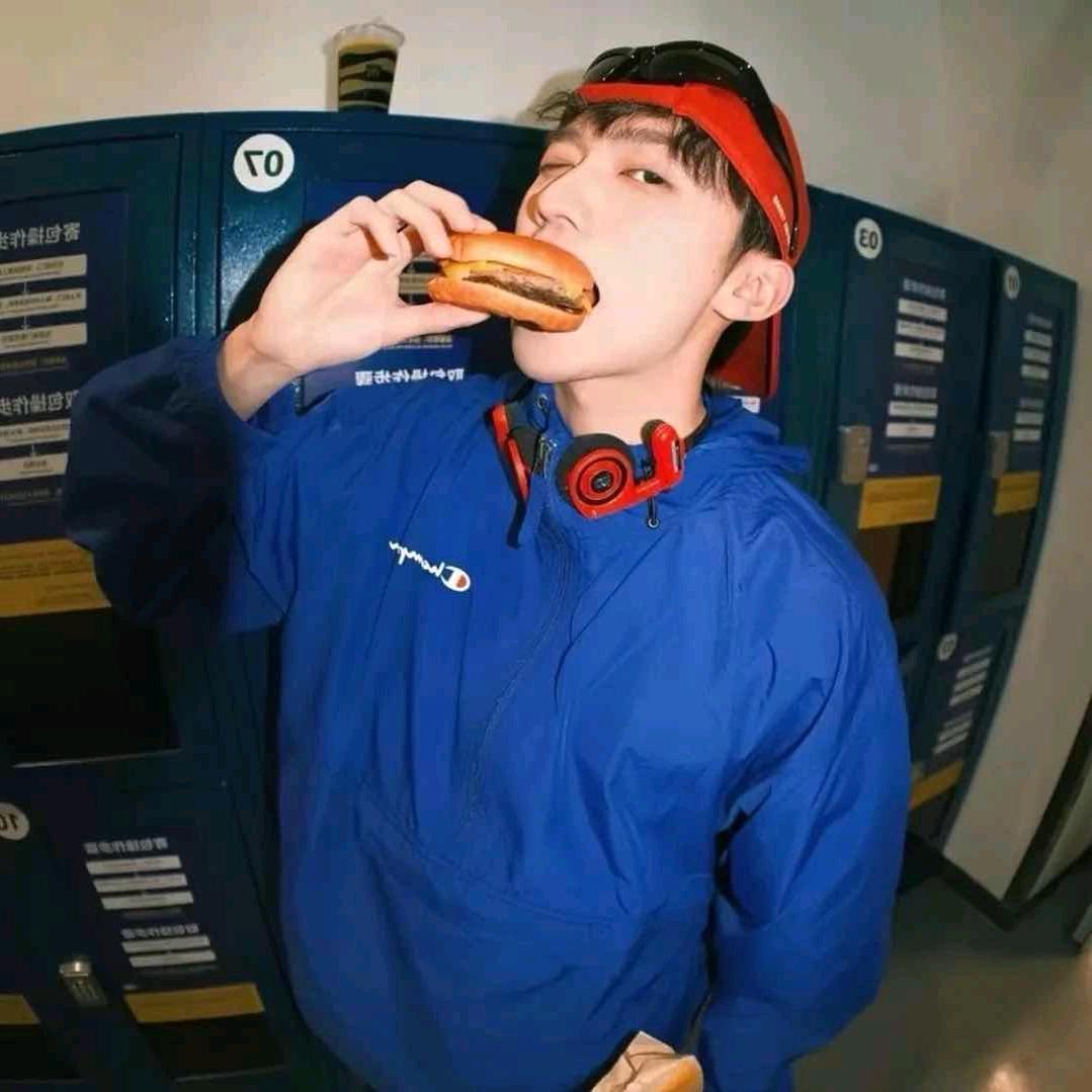 yhttt