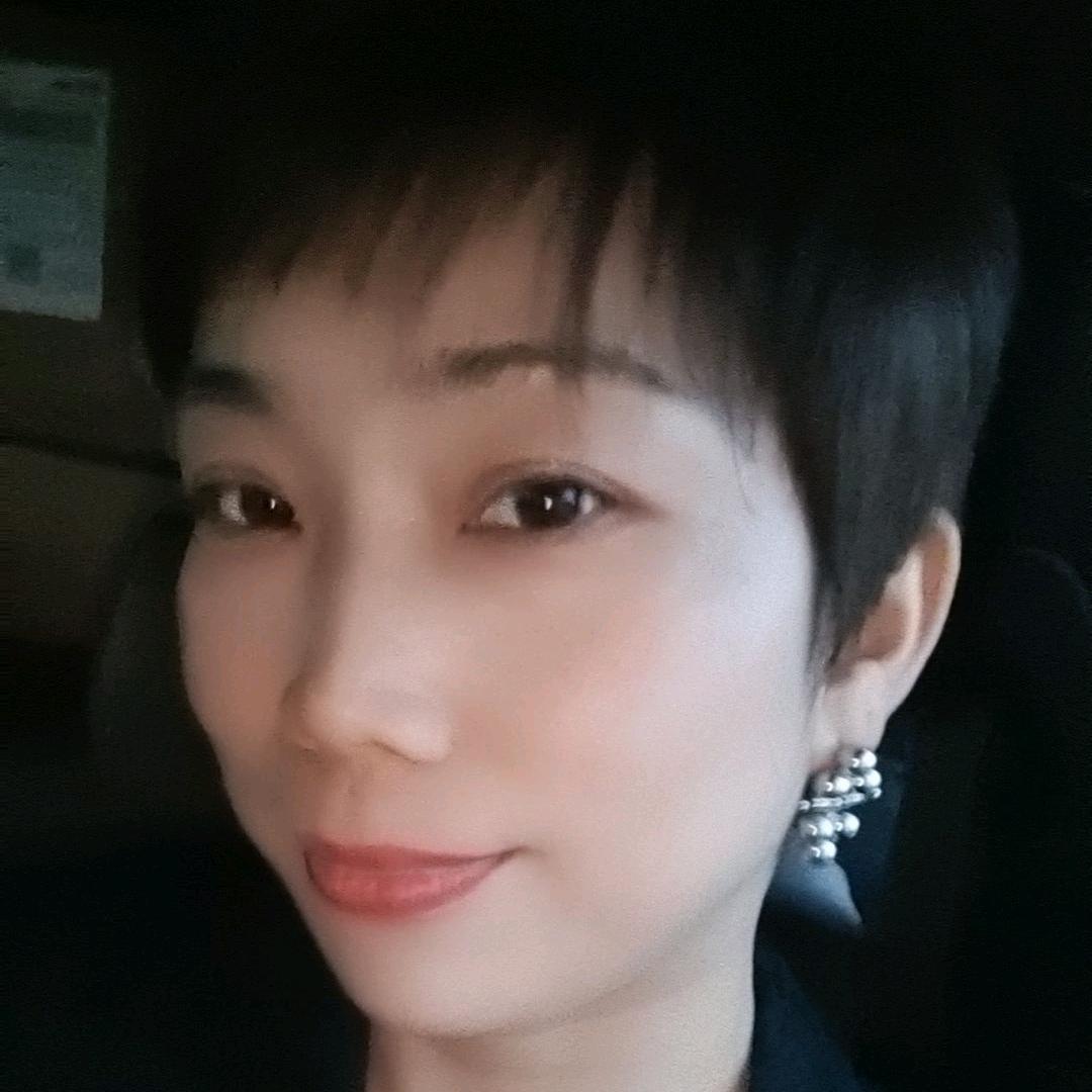 东方国贸红家女装店