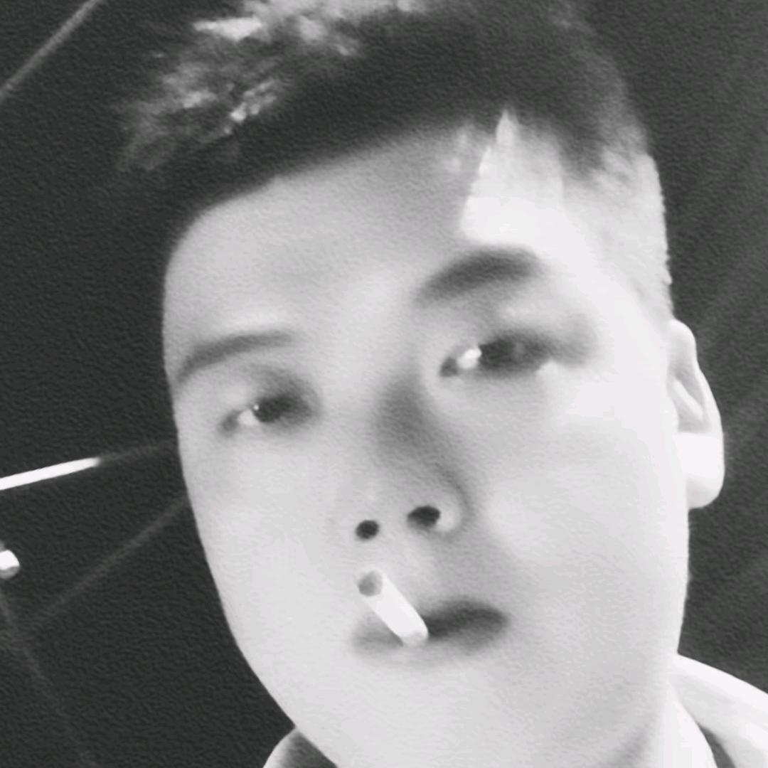 @一棵能承受风霜而不倒的树@