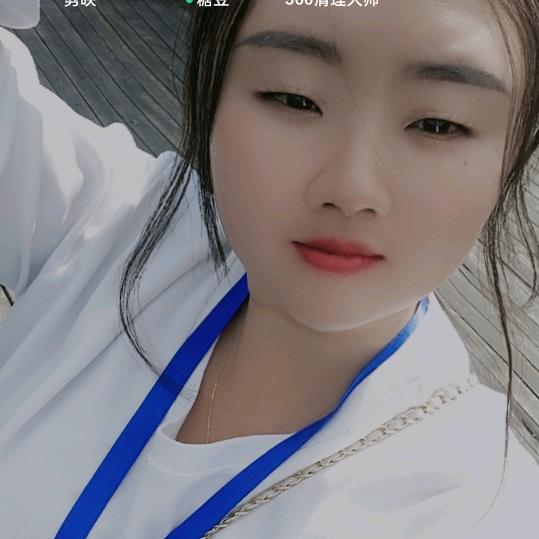芳芳💋