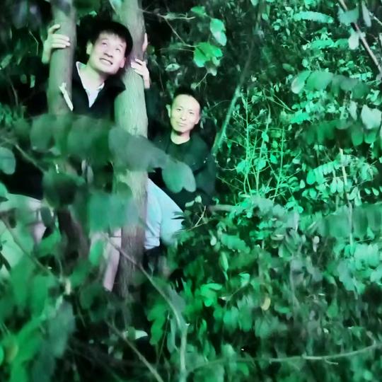 生活万般苦，全靠自己度！