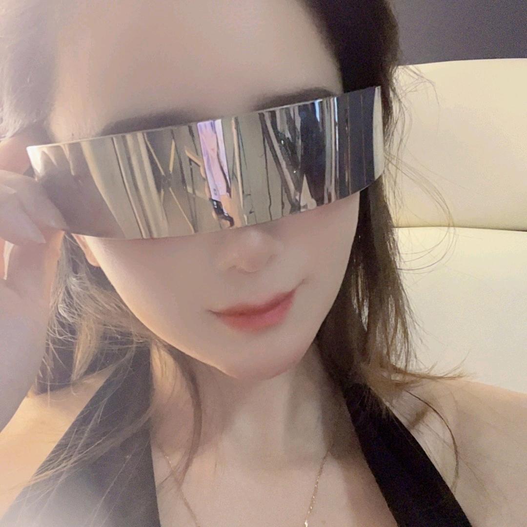 芊芊^0^🥰😜