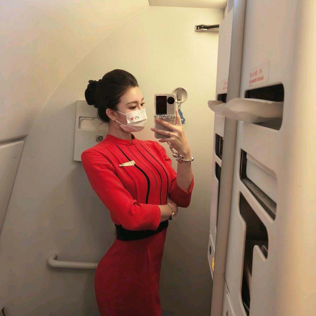 陈女士很优雅啊