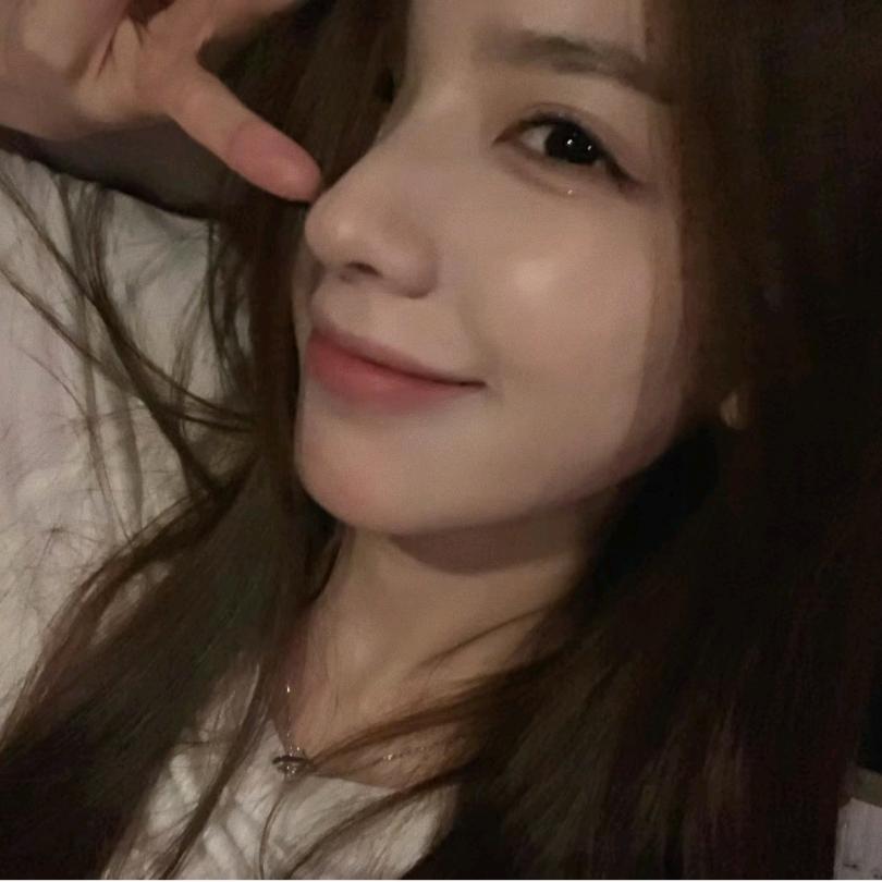 烙小洛