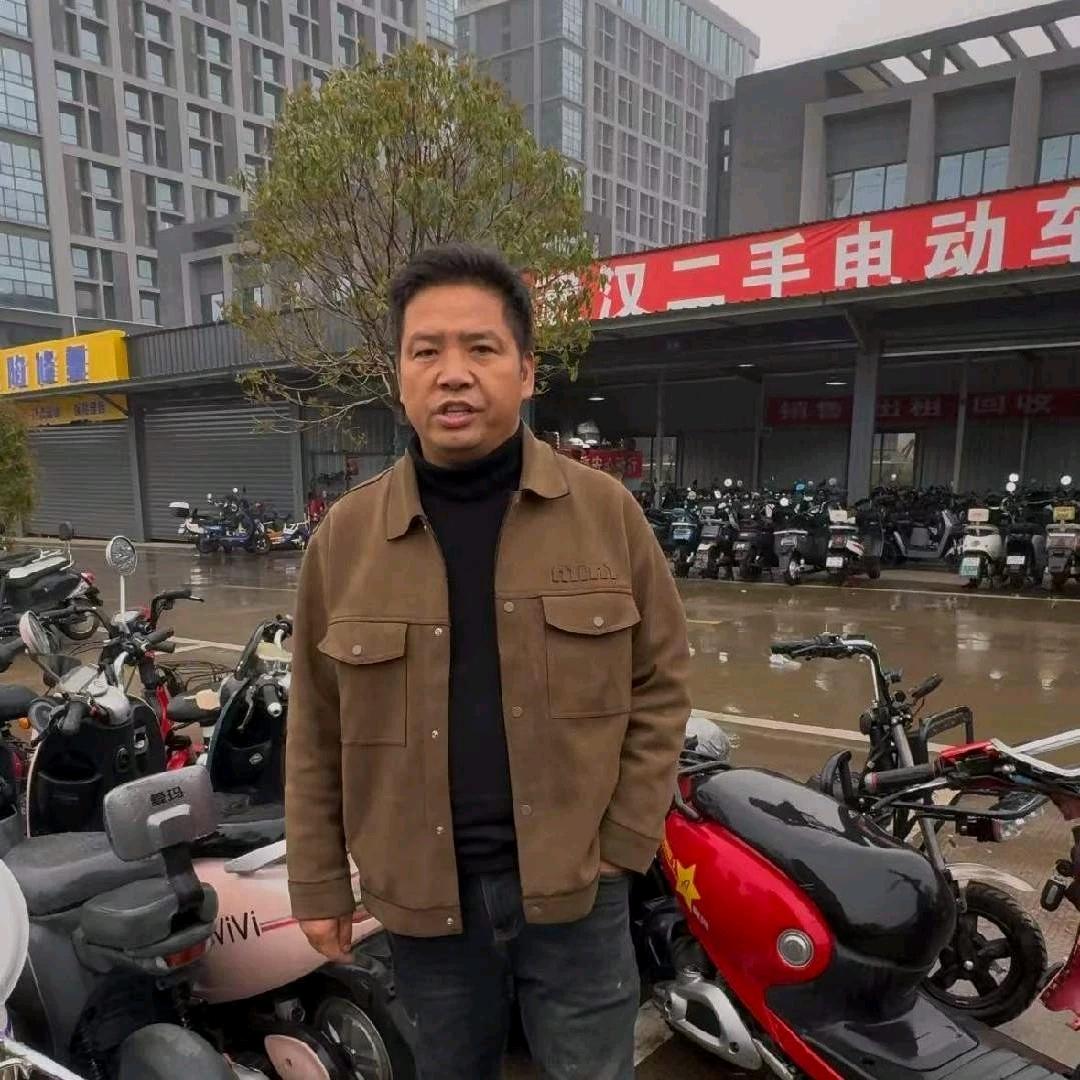 风哥武汉二手电动车仓库