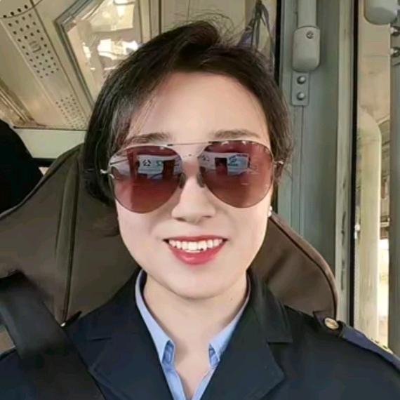 公交司机香姐