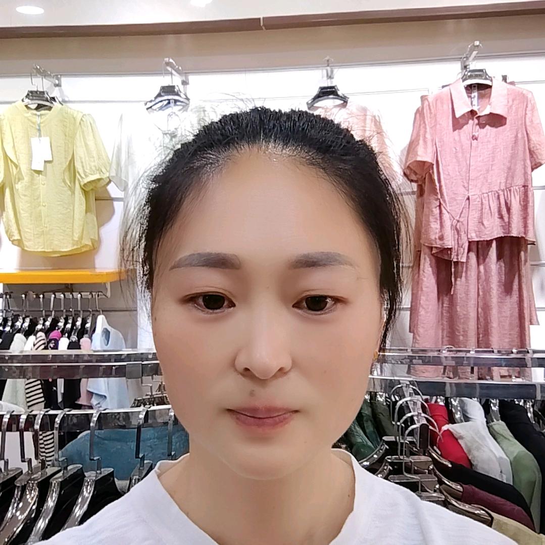 绵阳市游仙区馨怡服装店