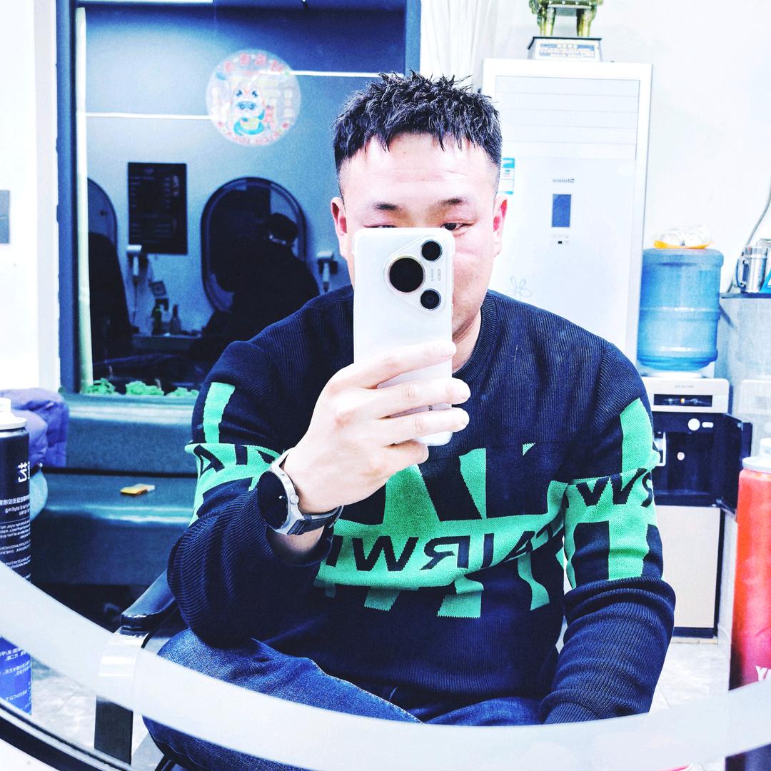 Boy ⁹³⁰⁴¹⁸ ᰔᩚ