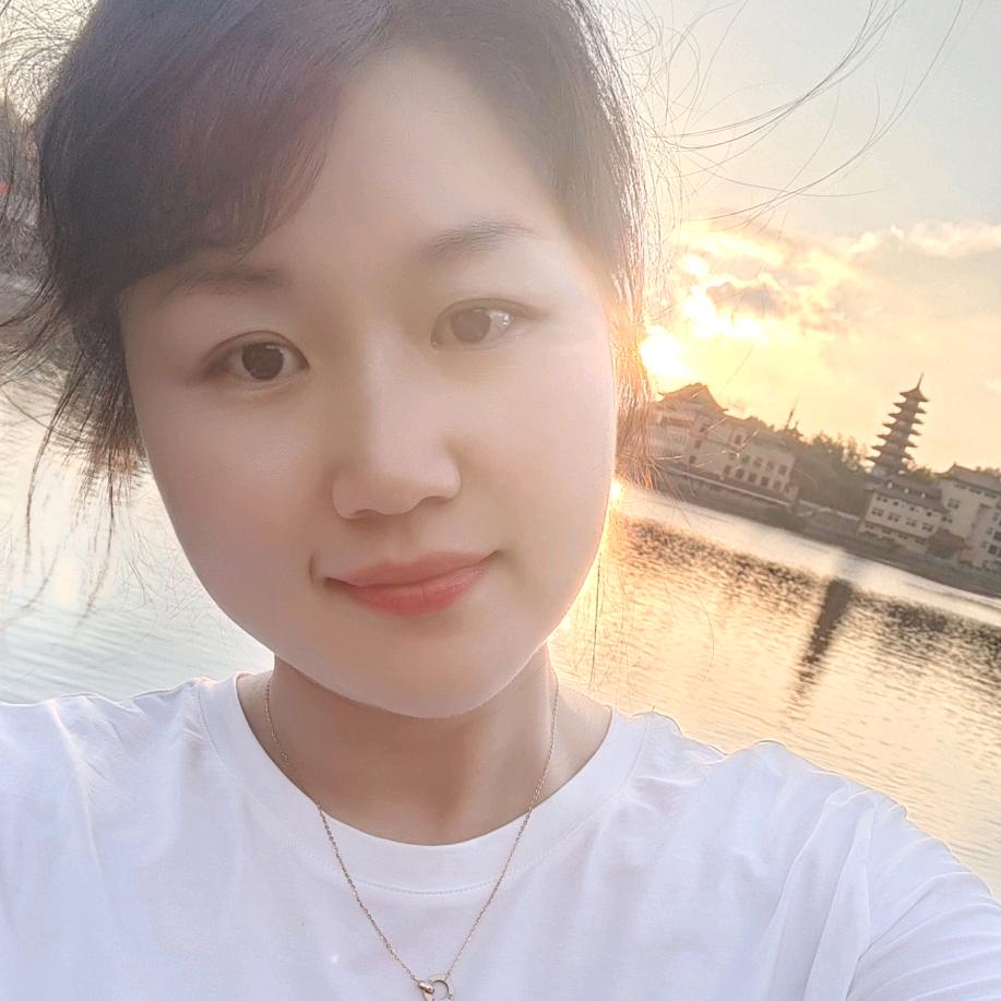👑芳儿