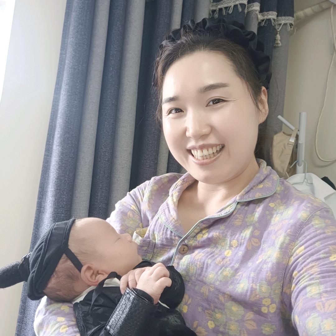 双双（母婴护理）