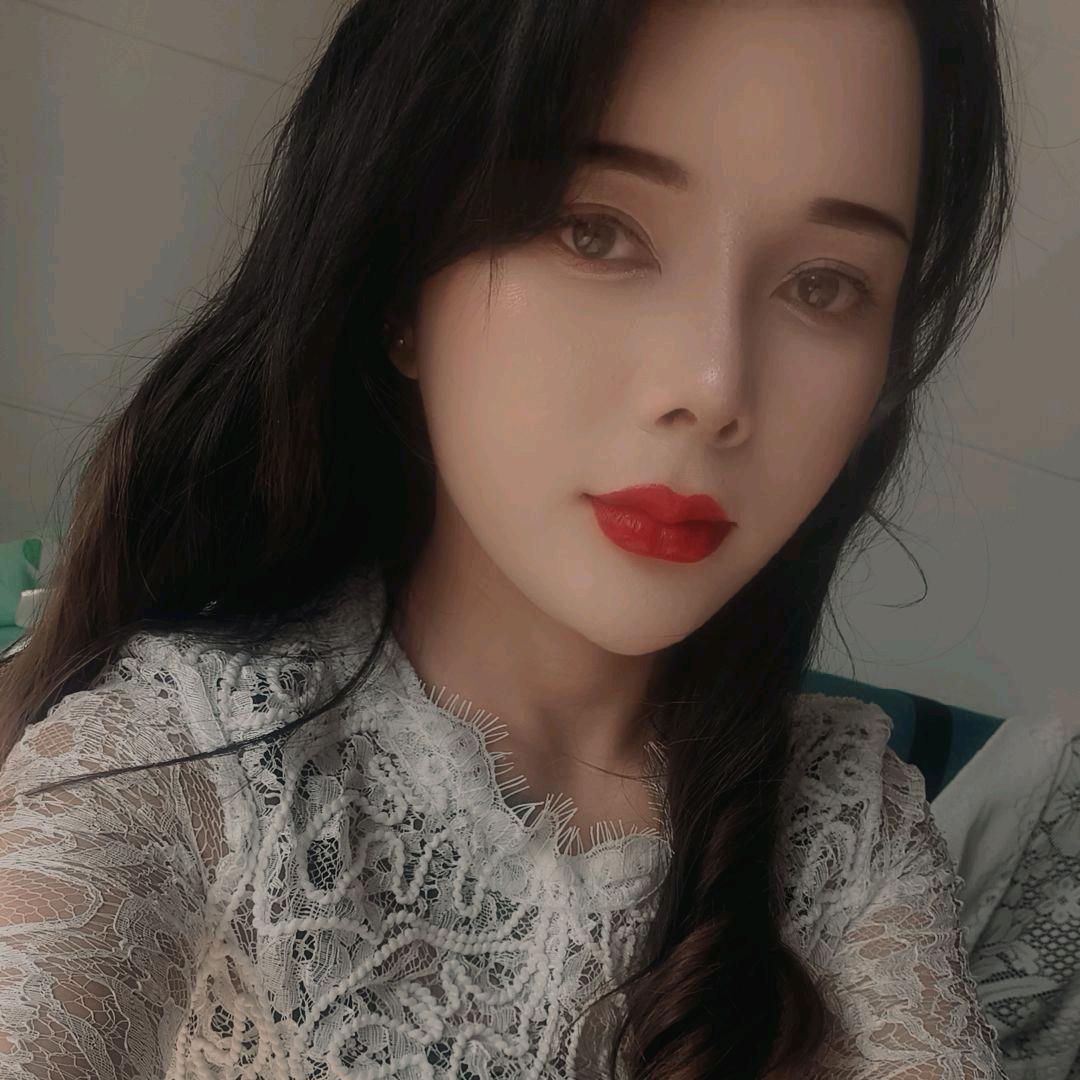 悠然女凰