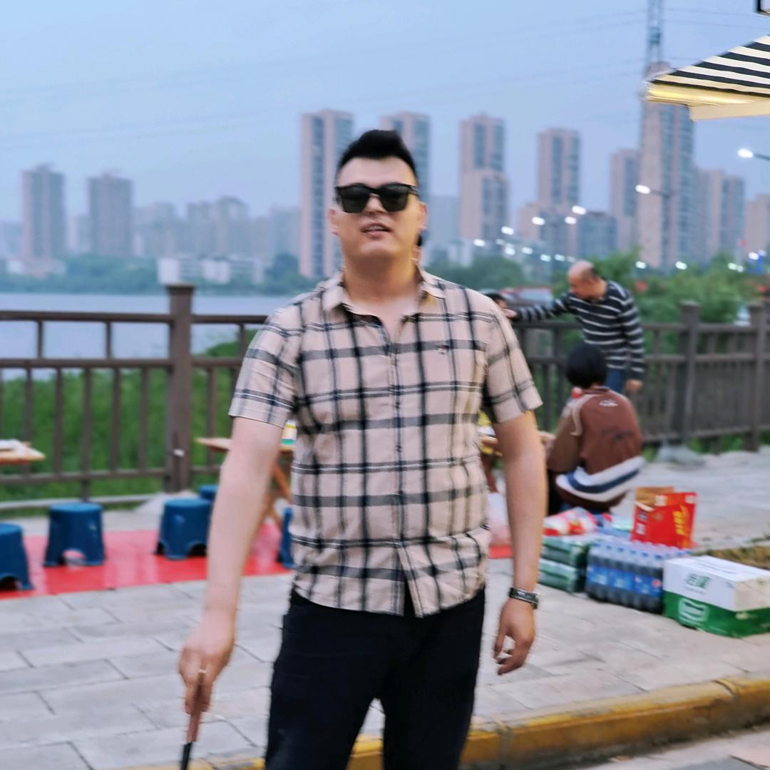 新疆~阿尔曼 烧烤