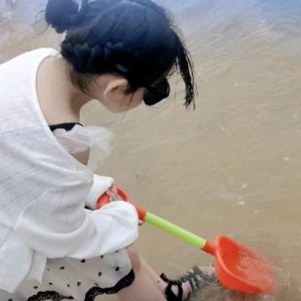 华丽转身英姐