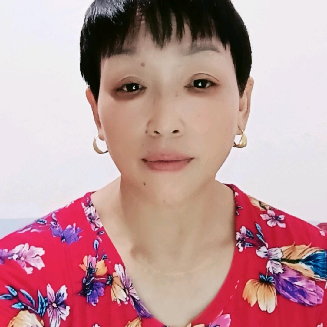 方霞来自 安徽（上午8:30开播）