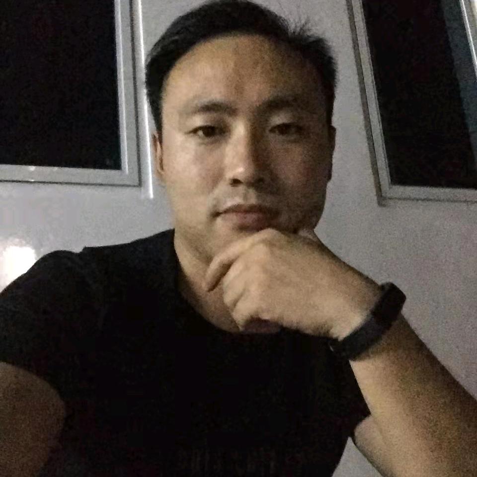 江苏阿何在越南