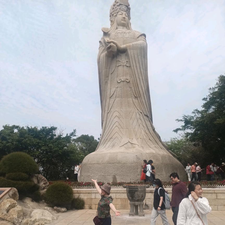 炳鸿