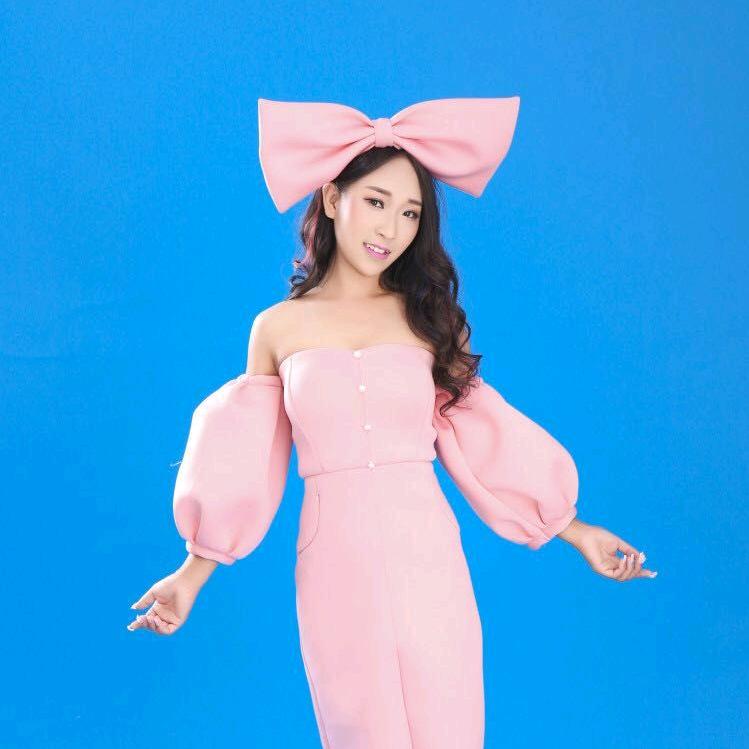 麦小九