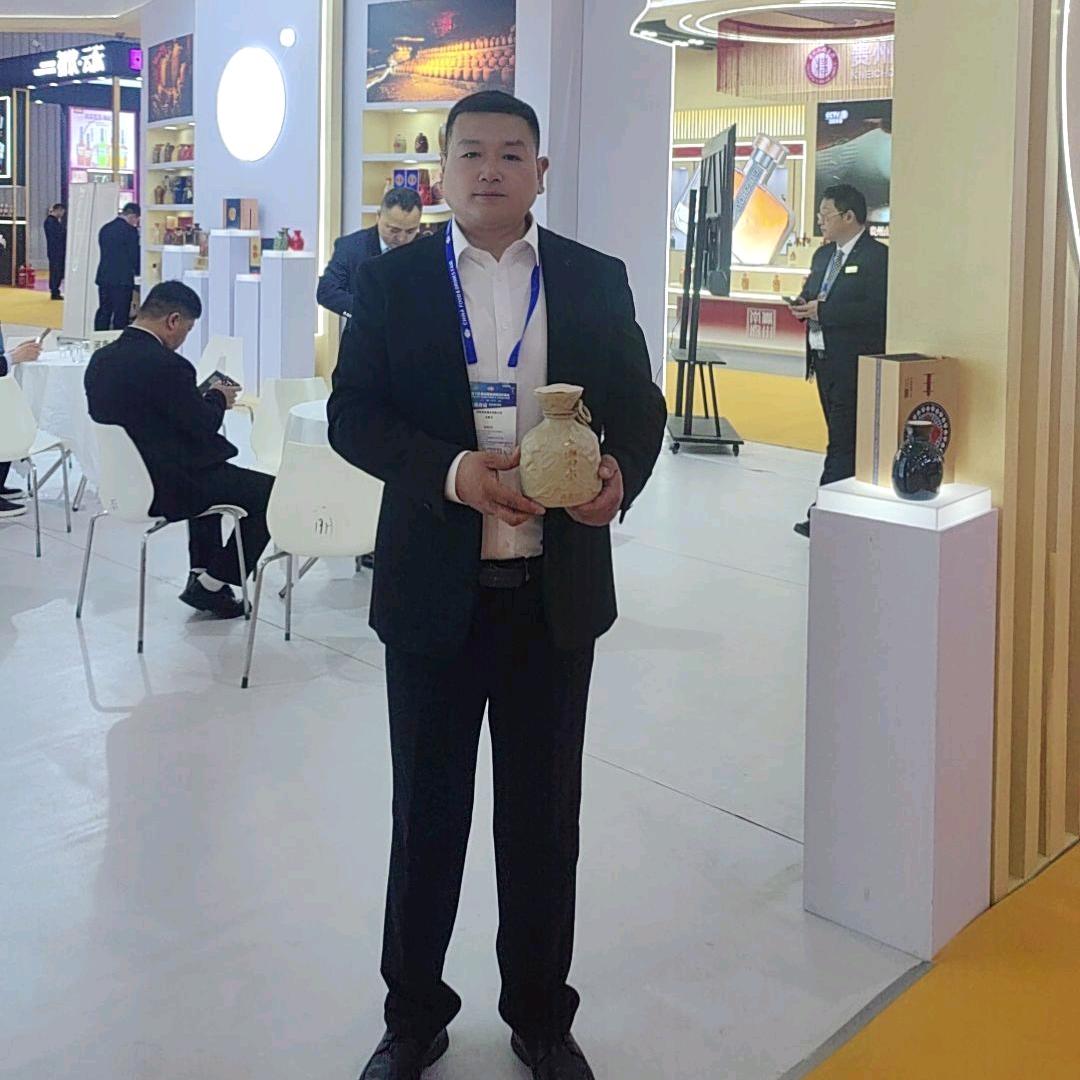 湖南湘泉酒业河南大区肖来齐