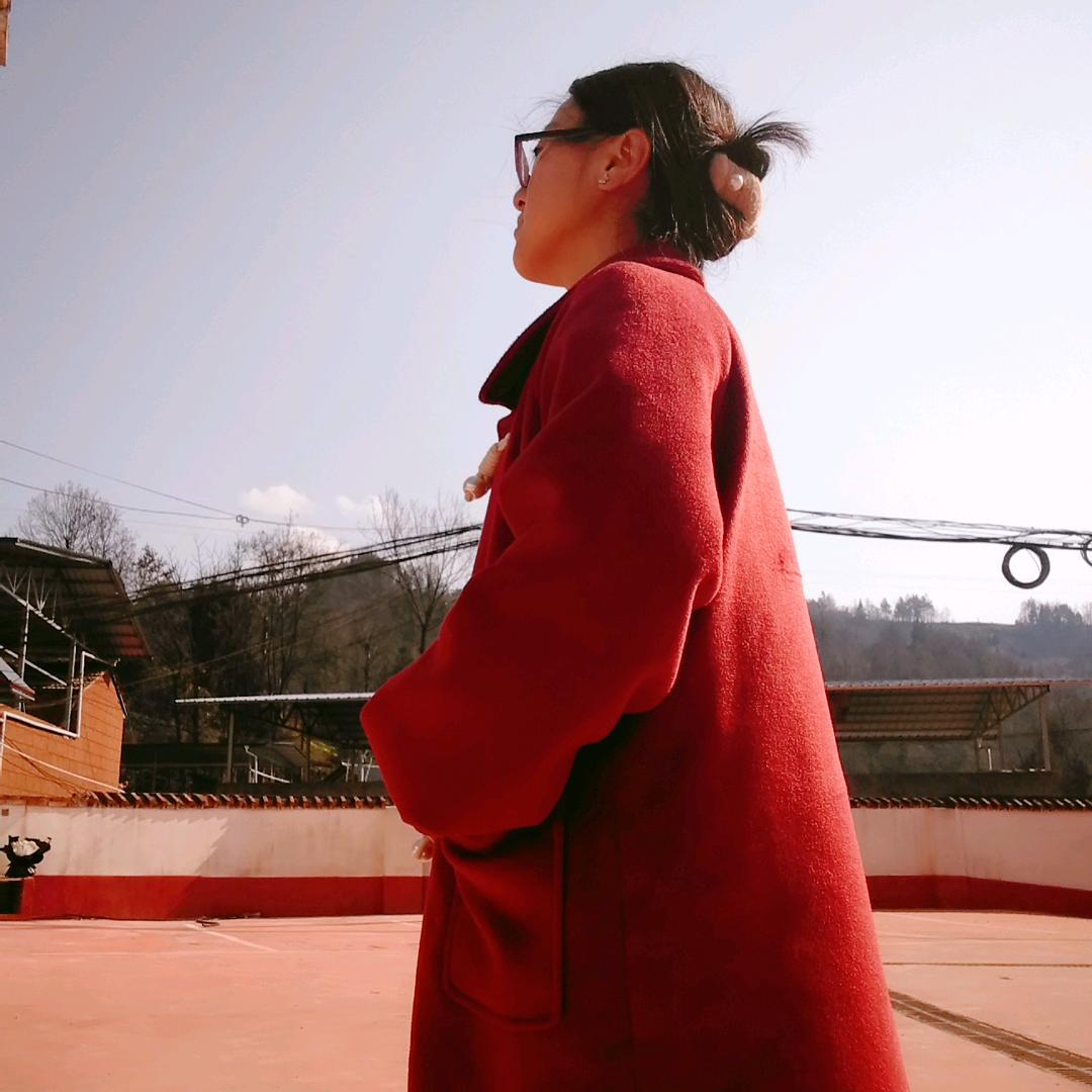 哎哟蔚蔚◔.̮◔