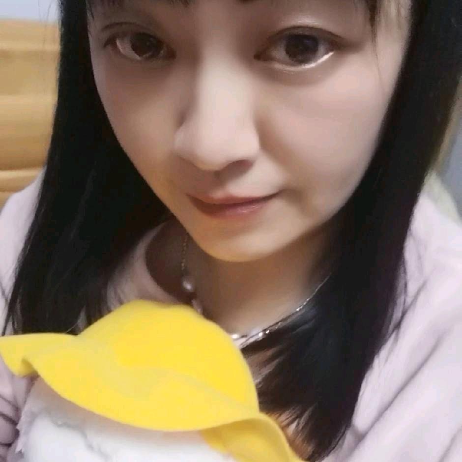 小国苹