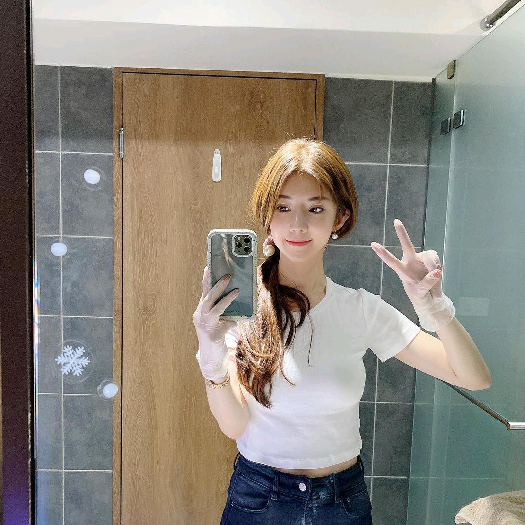 94122562807