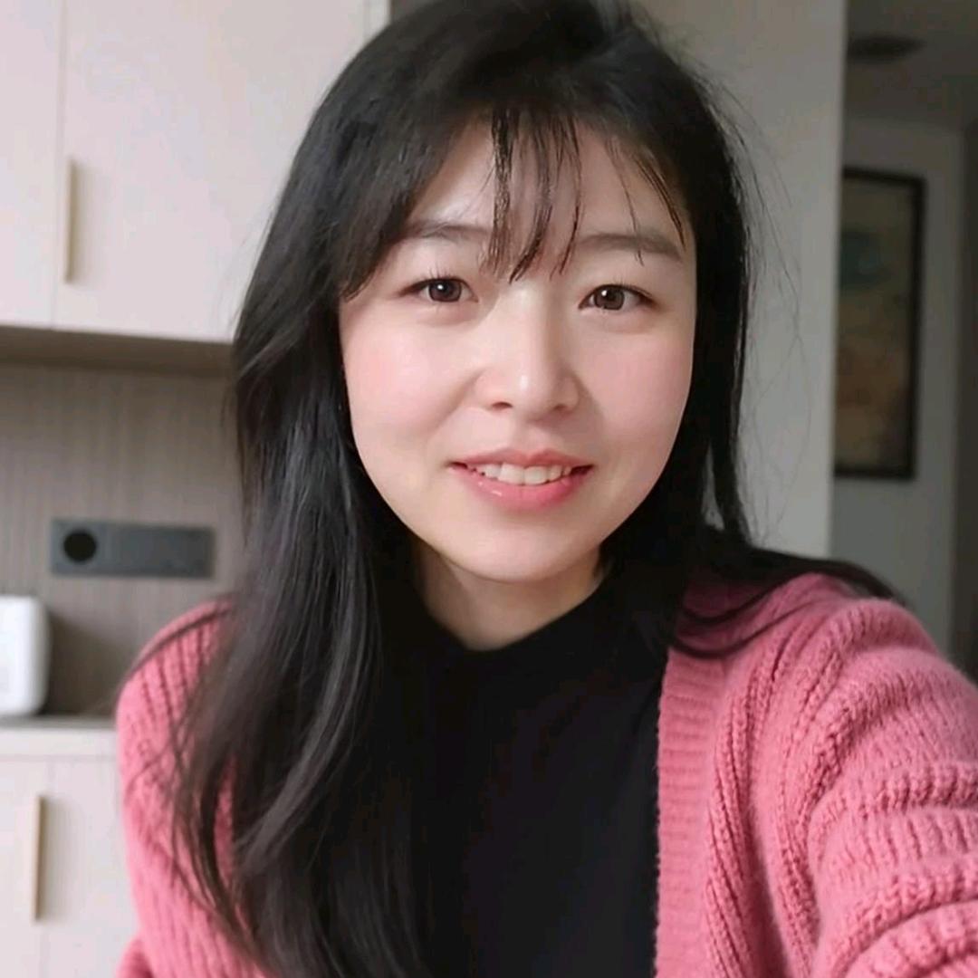 若溪倾城。