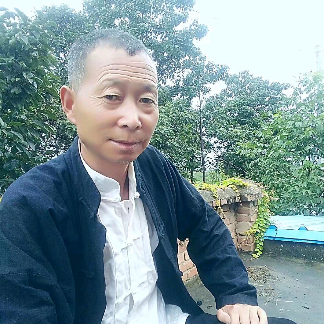 戏迷.