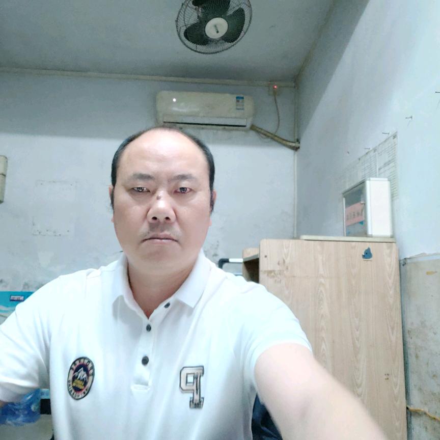 尊重别人！和谐自尊！