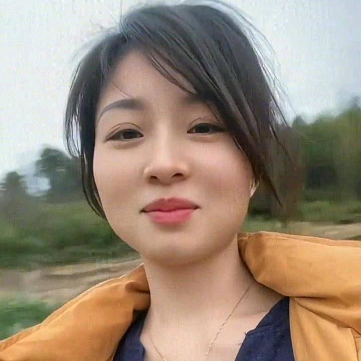 李-梅