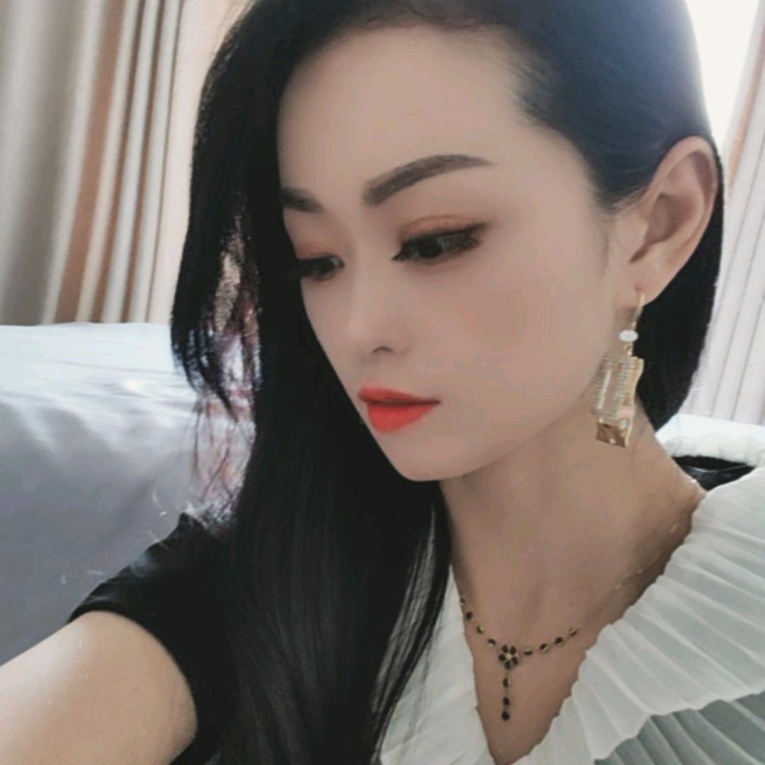 玉翼婵娟