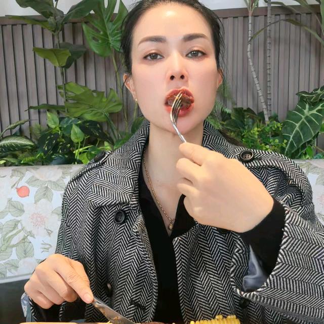 彤姐