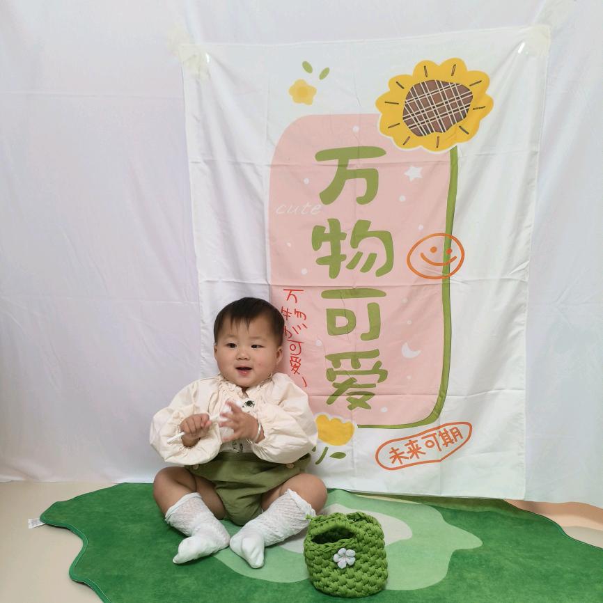 洛潼