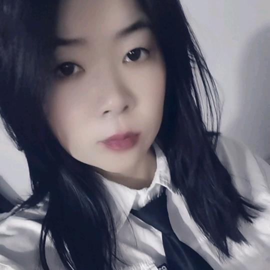憨妞