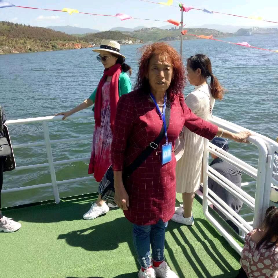 杨海霞