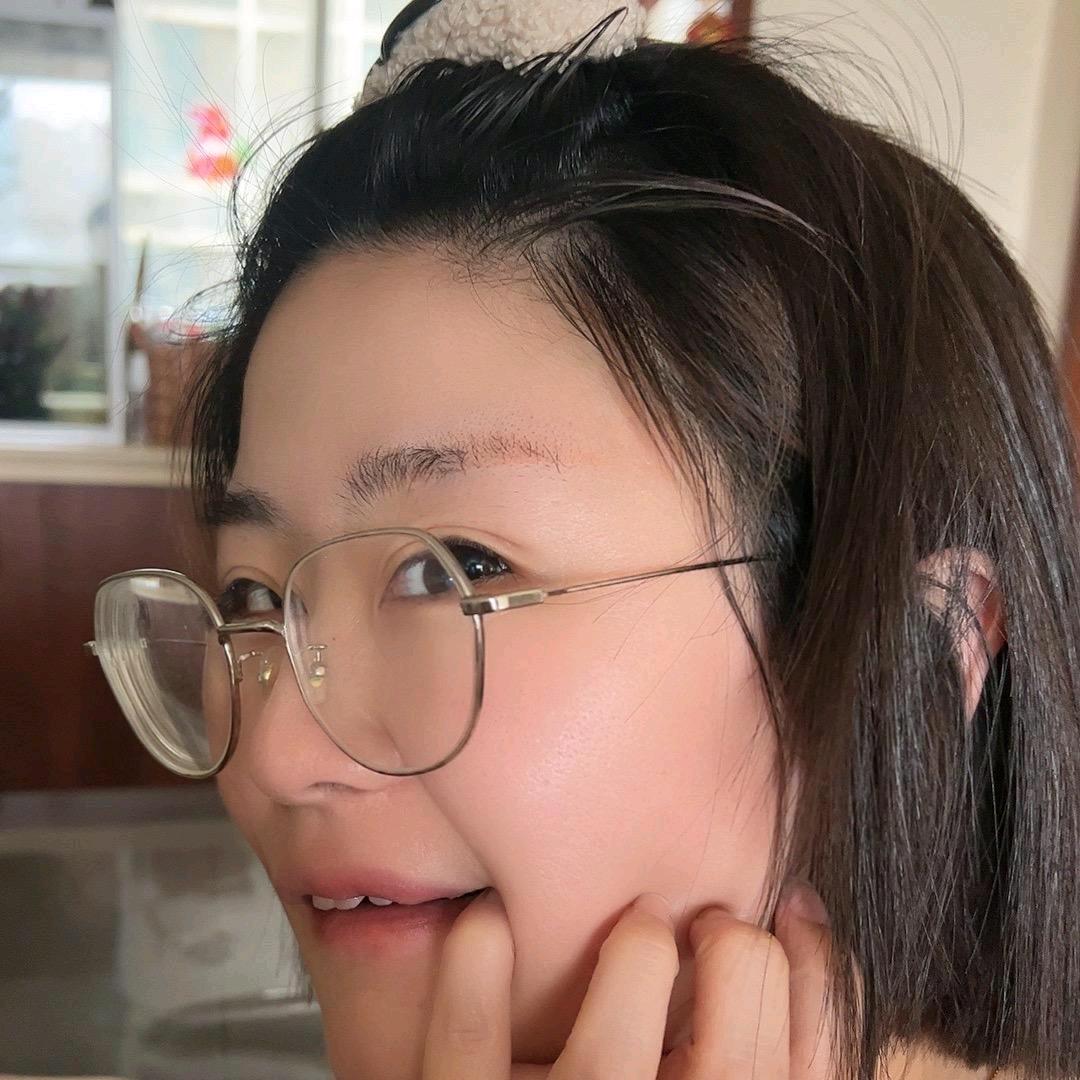 草莓(虎牙妹)