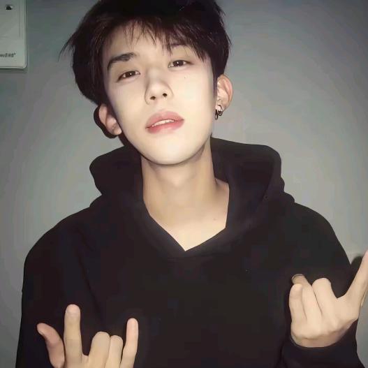 狂傲拽酷龙傲天邪龙殿下.