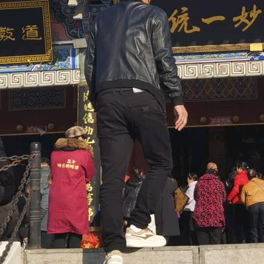 阿鹏哥……
