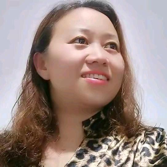 萍萍，