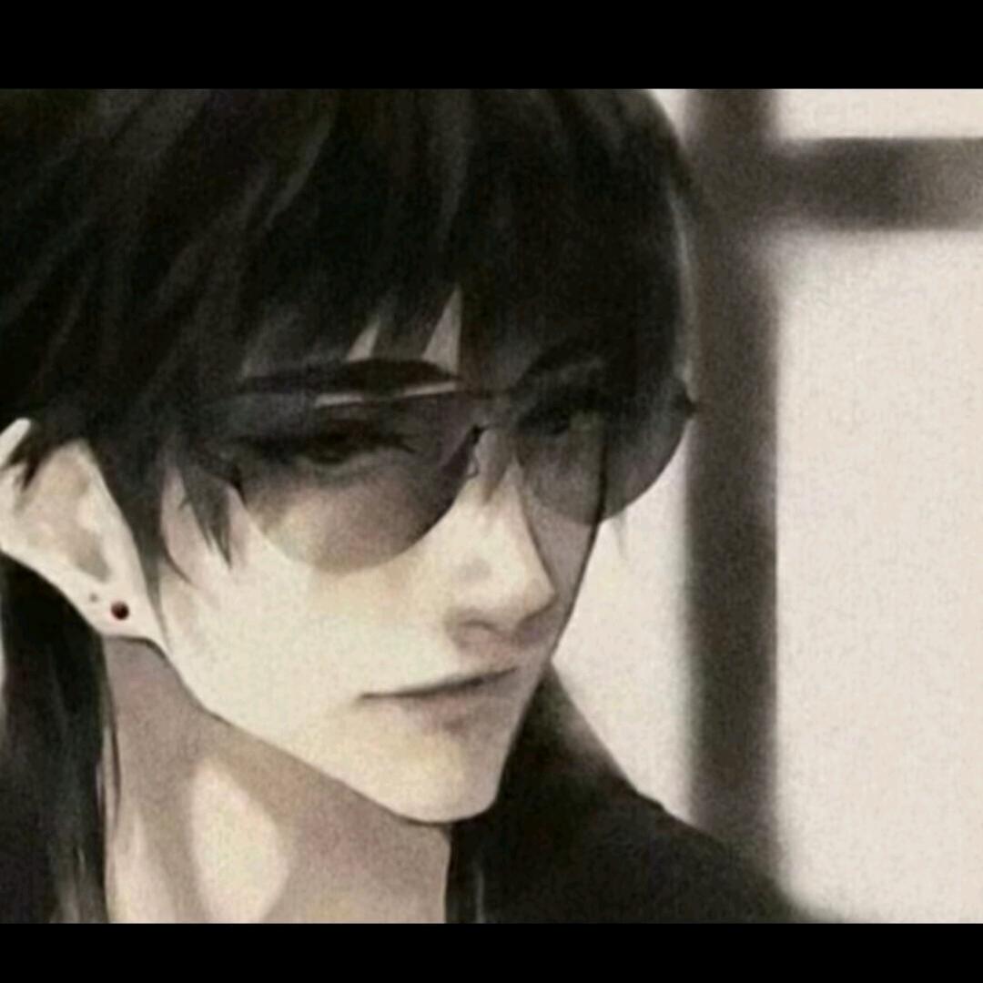 偷小哥裤衩子被当场抓包