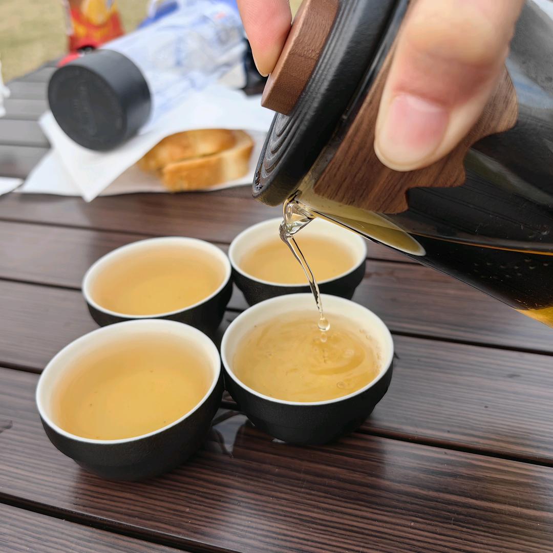 爱写字的零木木