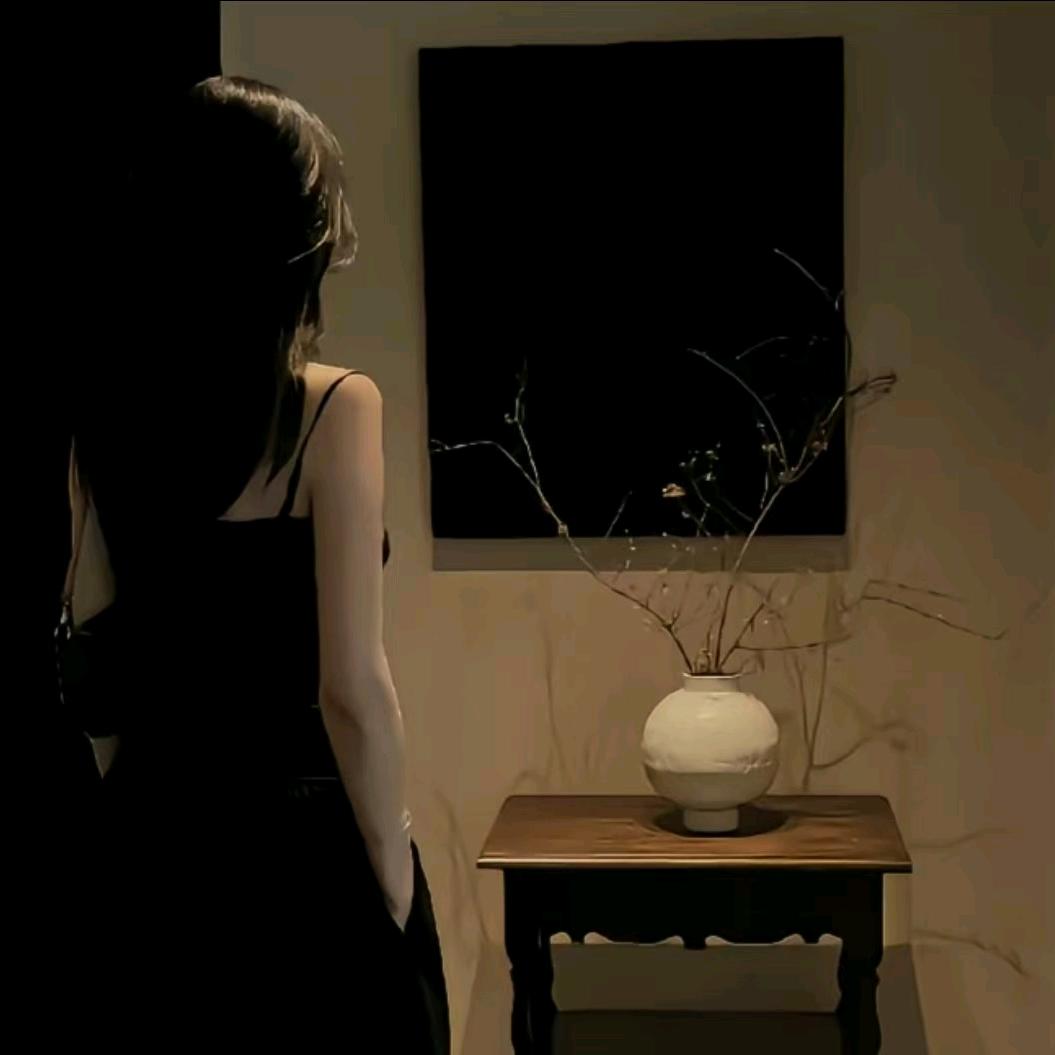 ꧁༺䒕魔女༻꧂
