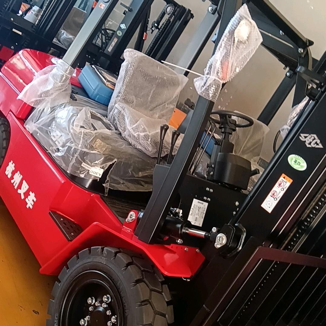 叉车小邱（信阳）!！