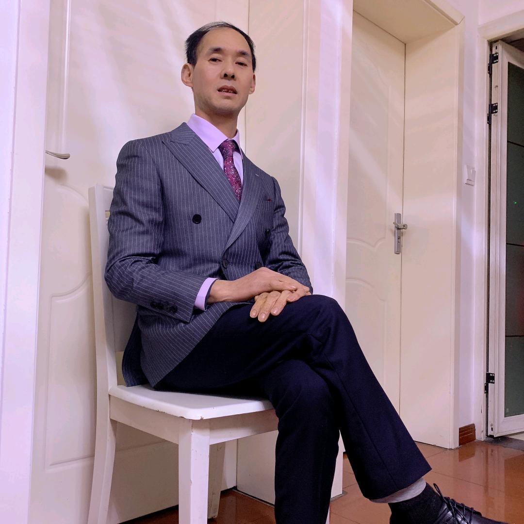 小彭养号中