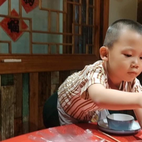 公交五公司东巷，老魁绥烧麦