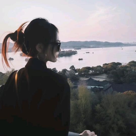 川妹子.