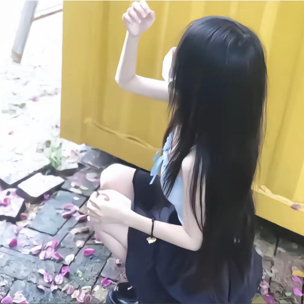 伊粒、莎姐