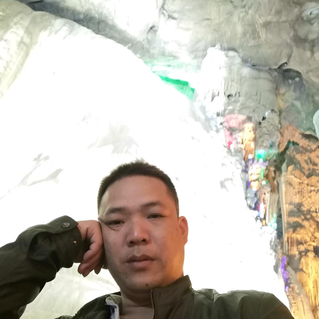 🌾孤独的狼🌾🥀