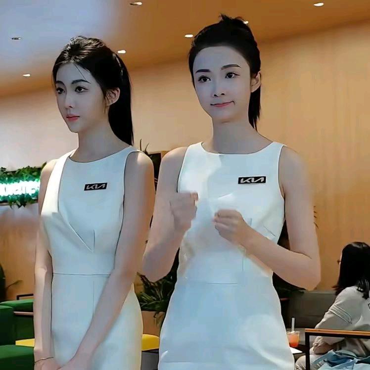 车模美女